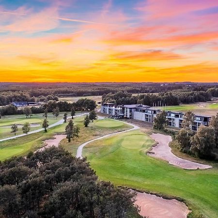 Luebker Golf Resort Nimtofte Екстериор снимка